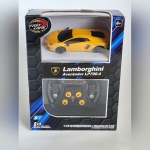 Lamborghini Aventador LP700-4 Toy Car